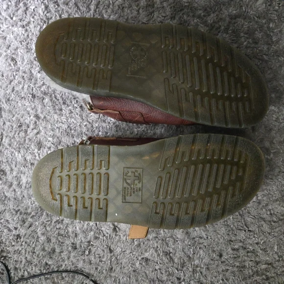 Dr. Martens Brown Leather Unisex Clogs - Jorge - Picture 6 of 9